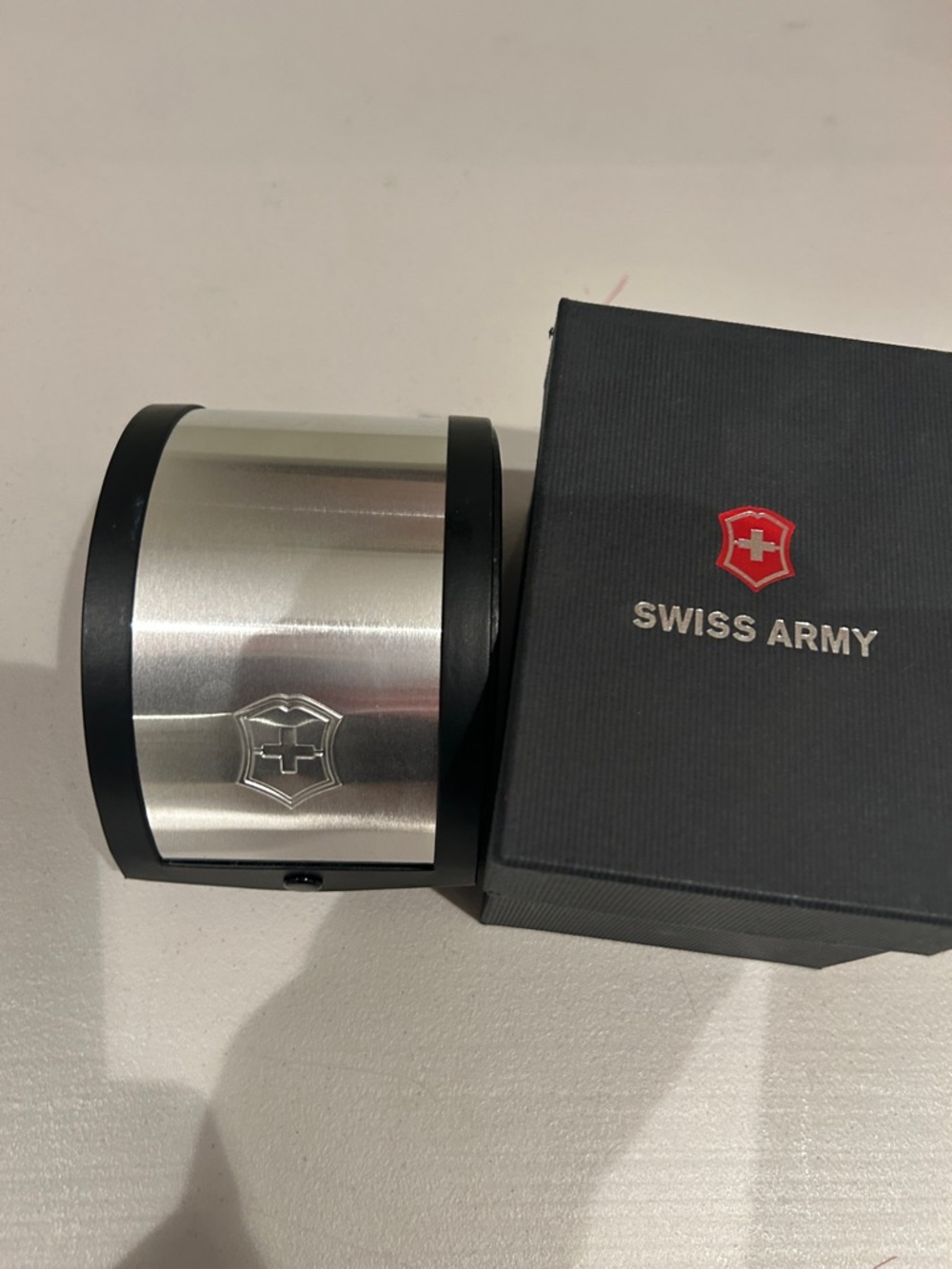 Swiss Army unisex Stainless Steel silver Men's field Watch - new and in box - Picture 3 of 7